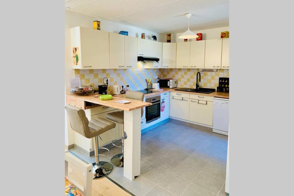 Appartement Le petit blanc à Beaune  Extérieur photo